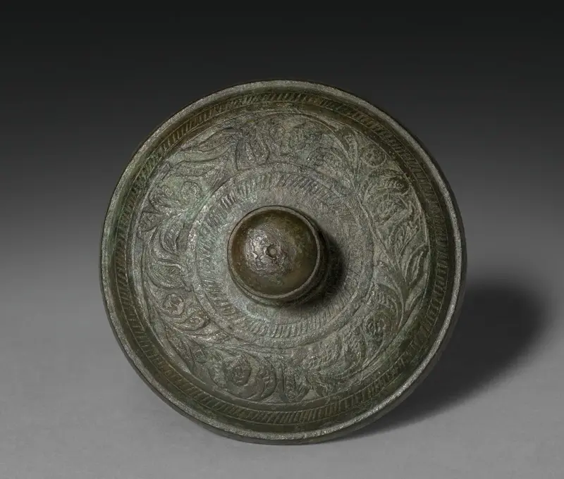 Reliquary Box (lid) — تصویر رکورد موزهٔ هنر کلیولند (دسترسی آزاد)