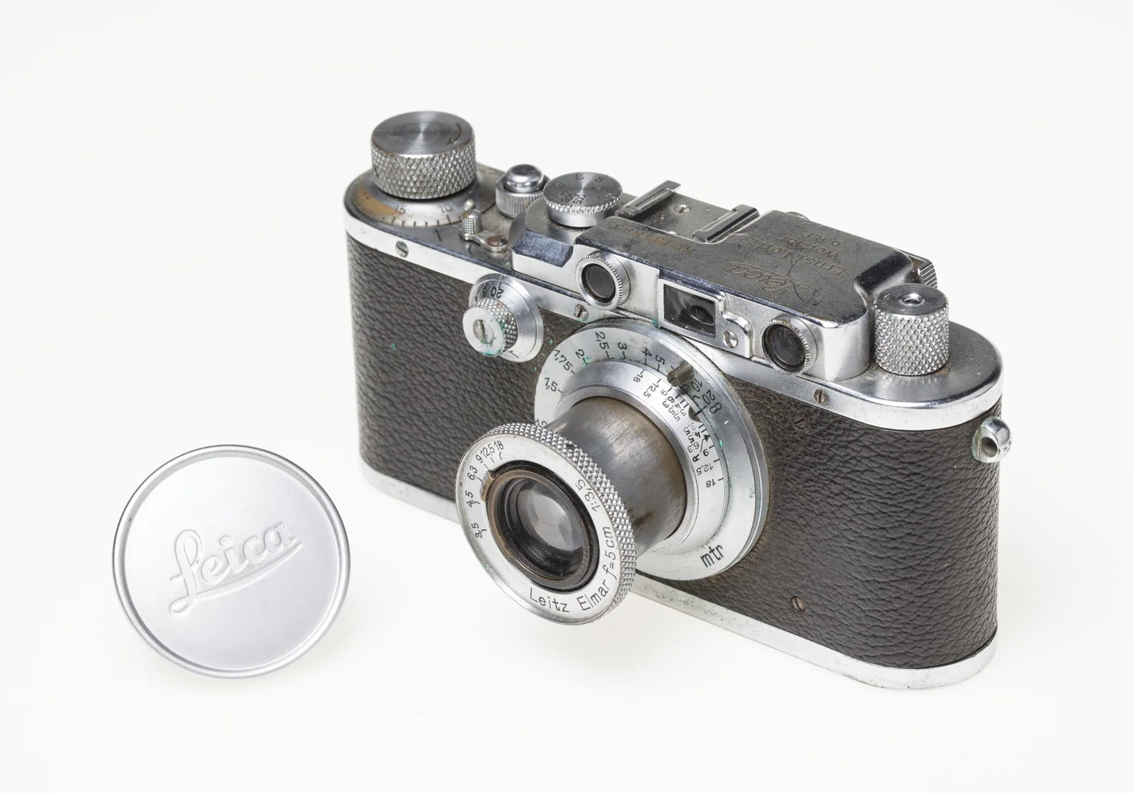 دوربین عکاسی - Leitz، مدل Leica IIIf، وتسلار، آلمان، حدود ۱۹۳۶ — عکس رکورد موزههای ویکتوریا (استرالیا)