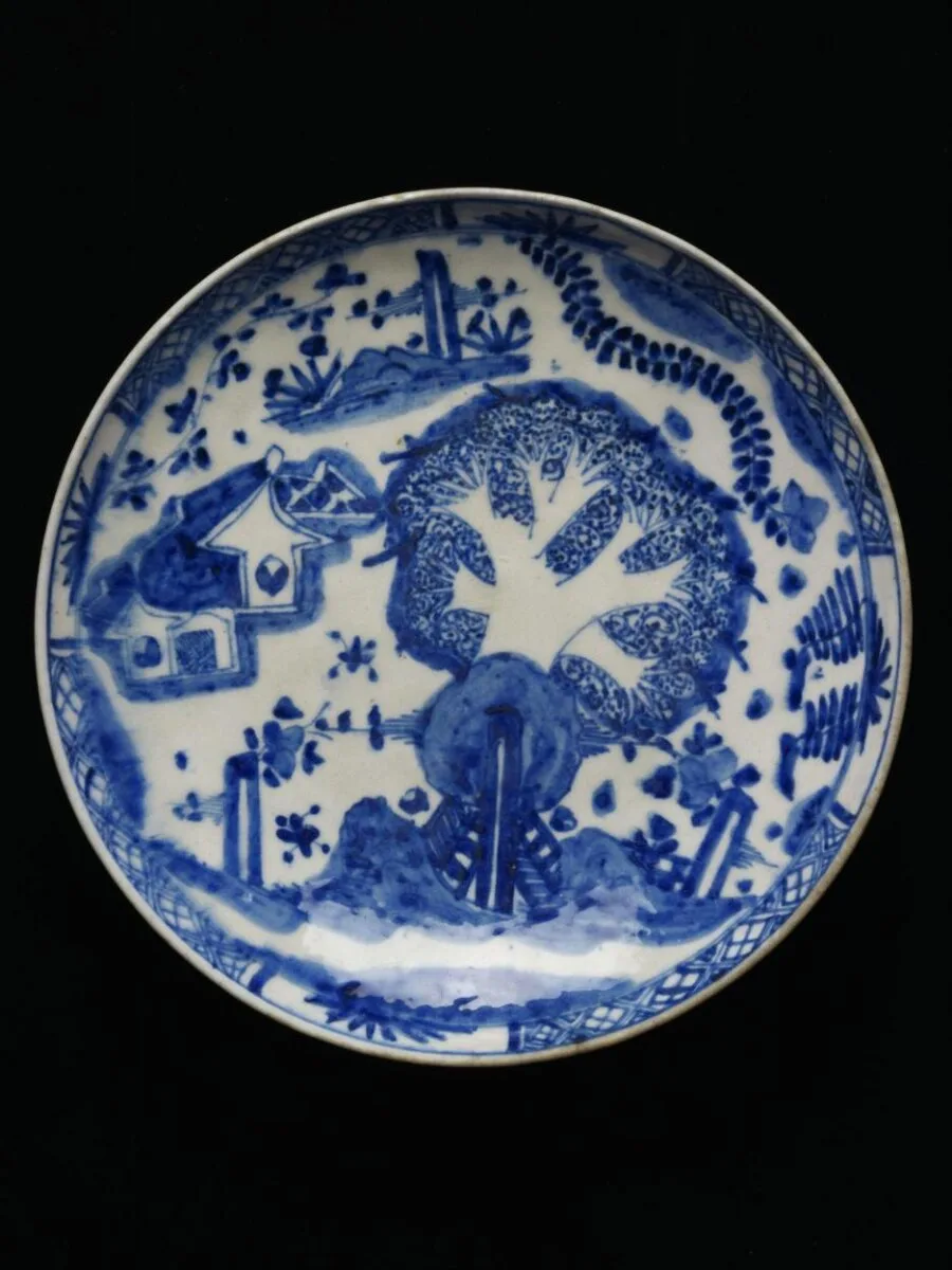 Plate — تصویر رکورد موزهٔ ویکتوریا و آلبرت