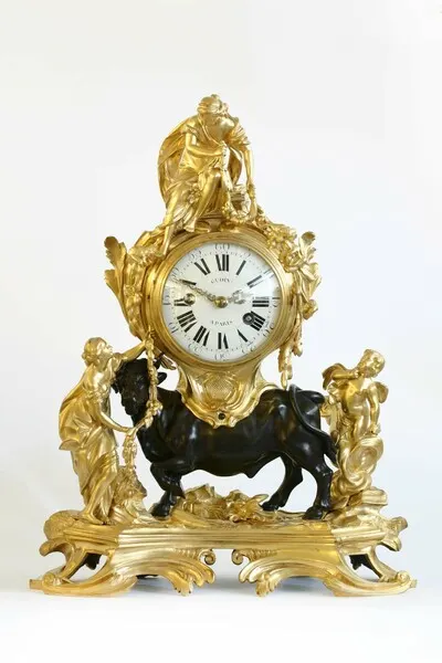 Tischuhr, "Pendule au taureau", Gudin, Paris, um 1750 — تصویر رکورد یوروپیانا