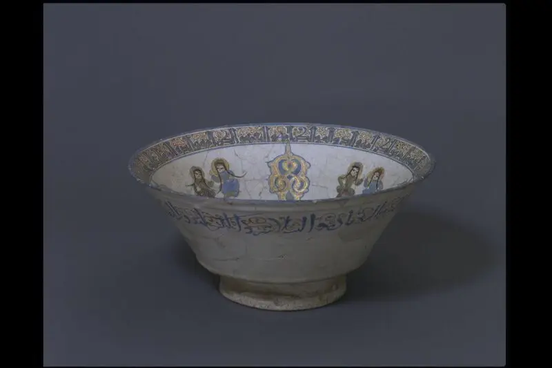 Bowl — تصویر رکورد موزهٔ ویکتوریا و آلبرت