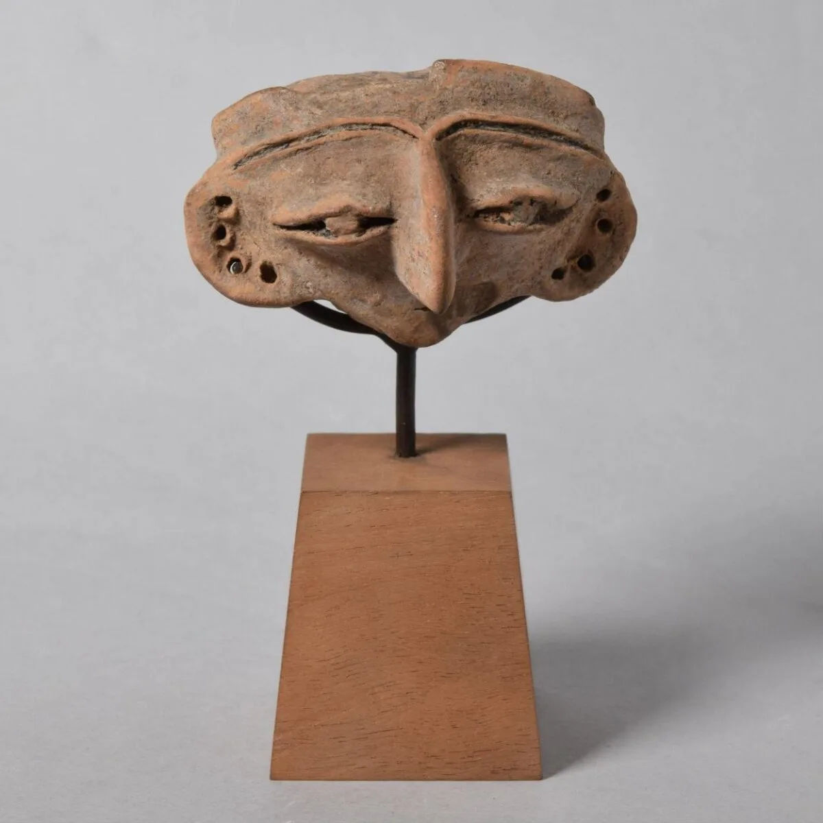 Head — تصویر رکورد موزهٔ ویکتوریا و آلبرت