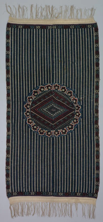 ساراپه سالتیلو — نمای تکمیلی ثبت‌شده در رکورد موزه