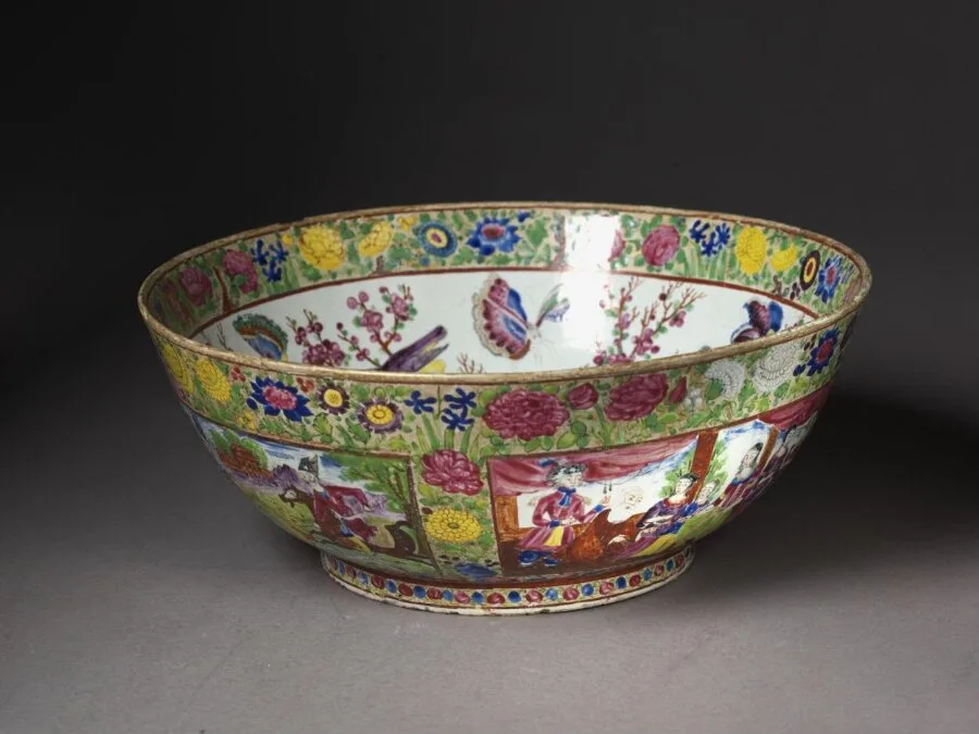 Bowl — تصویر رکورد موزهٔ ویکتوریا و آلبرت