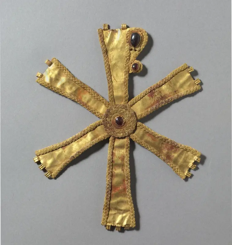 Monogram of Christ (Chrismon) — تصویر رکورد موزهٔ هنر کلیولند (دسترسی آزاد)