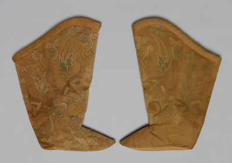 Pair of Boots — تصویر رکورد موزهٔ هنر کلیولند (دسترسی آزاد)