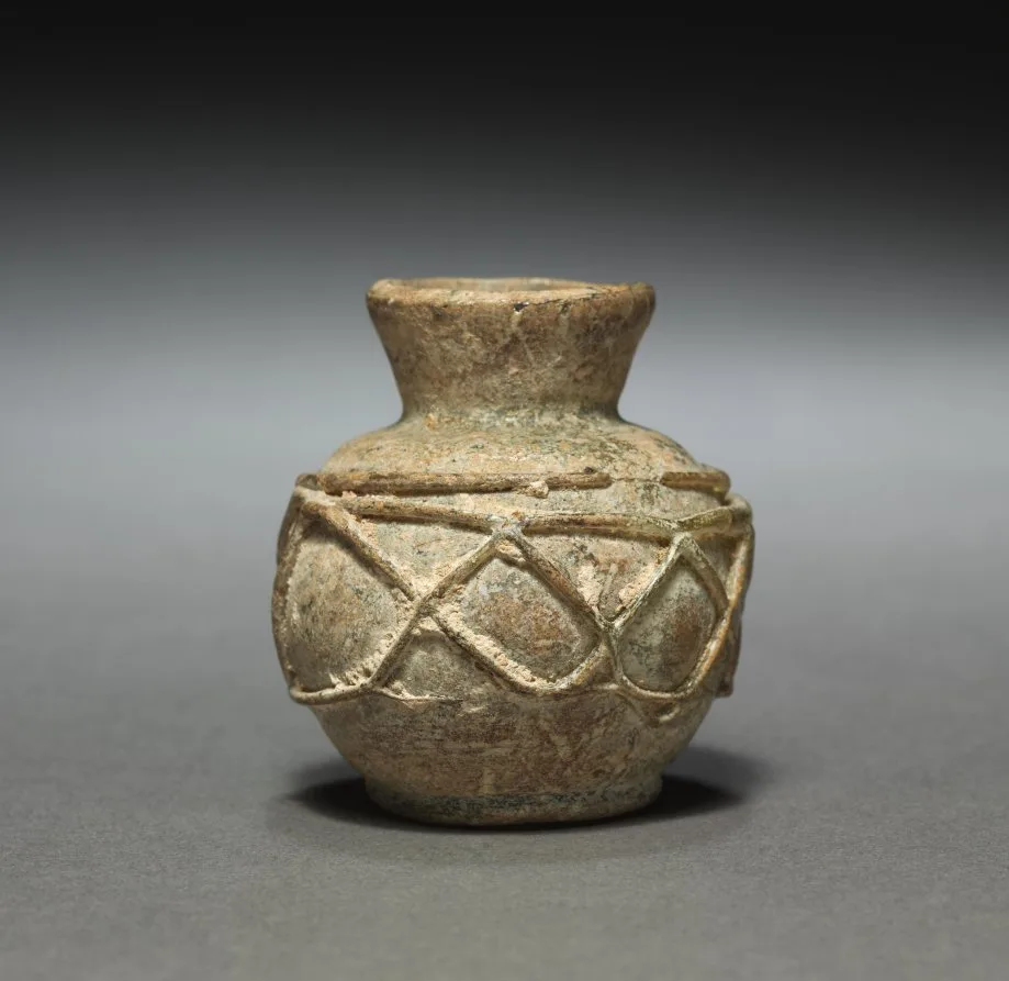 Vase — تصویر رکورد موزهٔ هنر کلیولند (دسترسی آزاد)