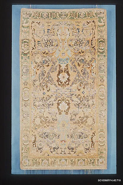 Polonaise Carpet — تصویر رکورد موزهٔ متروپولیتن (دسترسی آزاد)