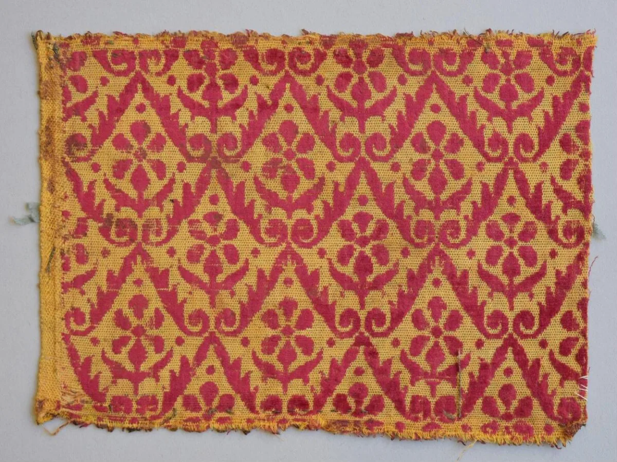 Textile — تصویر رکورد موزهٔ ویکتوریا و آلبرت