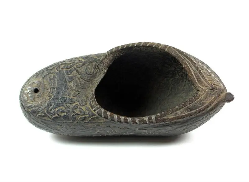 Kashkul (dervish’s bowl) — تصویر رکورد موزهٔ ویکتوریا و آلبرت