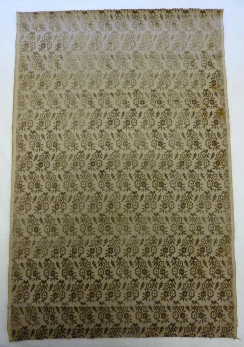 Velvet panel — تصویر رکورد موزهٔ ویکتوریا و آلبرت