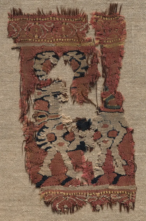 Fragment (from a Garment?) — تصویر رکورد موزهٔ هنر کلیولند (دسترسی آزاد)