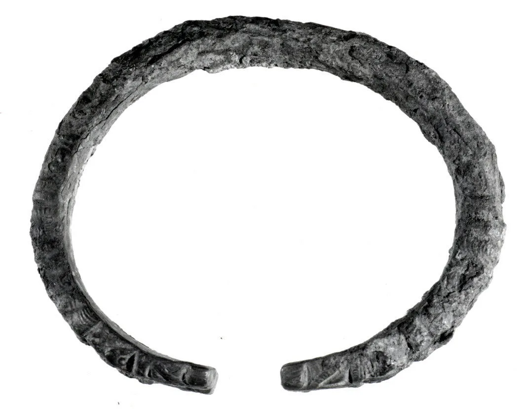 Bracelet — تصویر رکورد موزهٔ متروپولیتن (دسترسی آزاد)