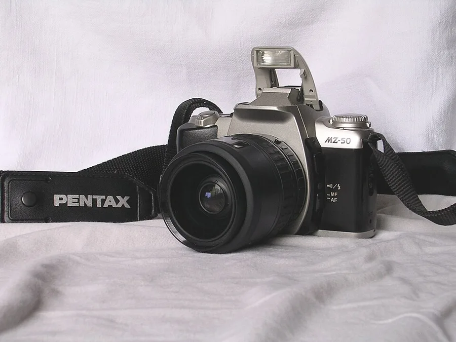 Pentax ZX-50 — تصویر رکورد ویکی‌داده