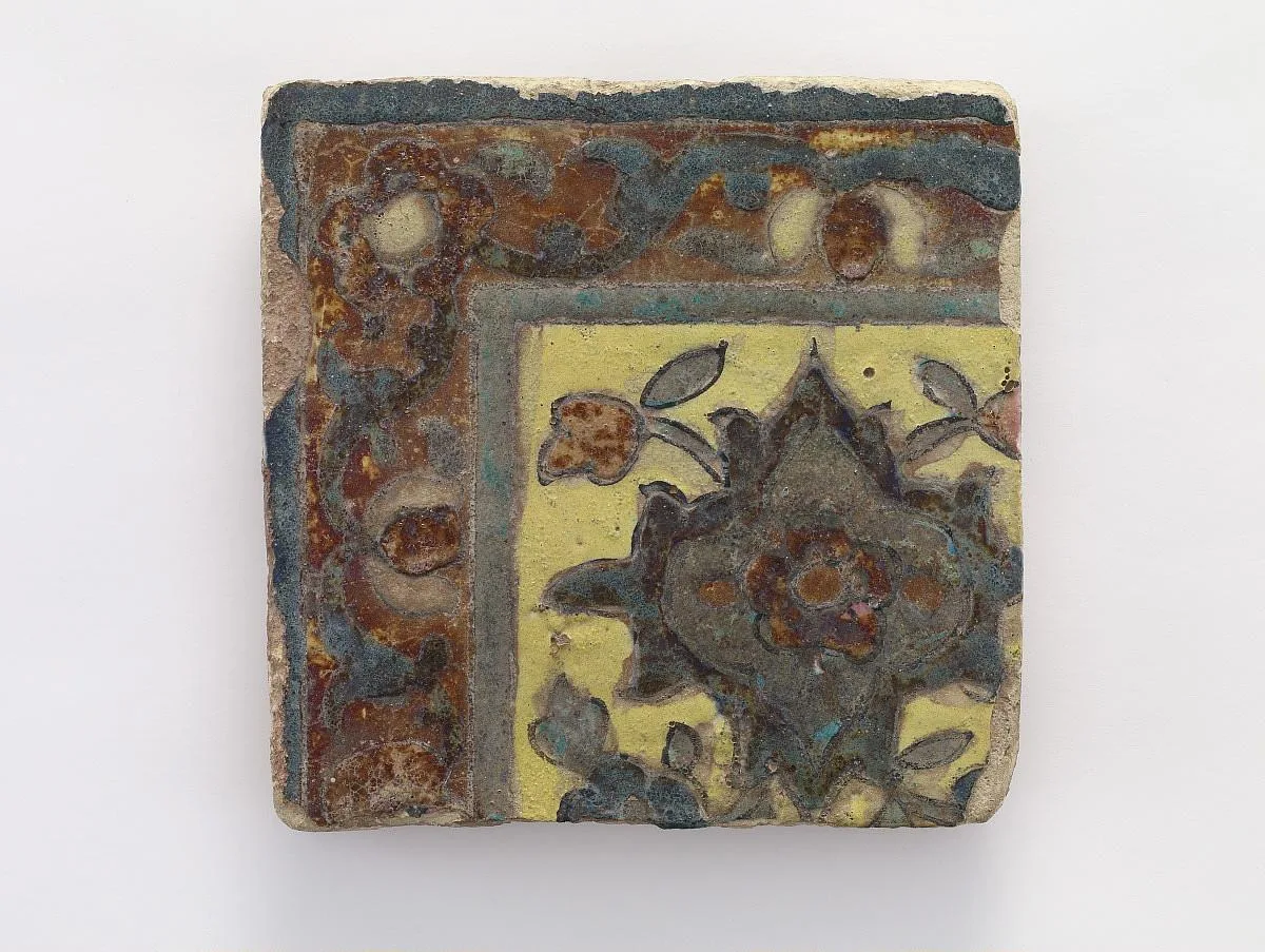 Tile — تصویر رکورد موزهٔ ملی هنر آسیایی اسمیتسونیان (دسترسی آزاد)