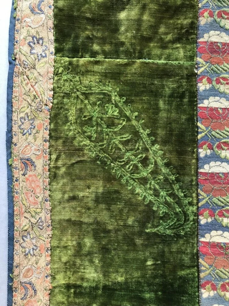 نمای تکمیلی همان اثر — شمارهٔ اموال CIRC.392-1927