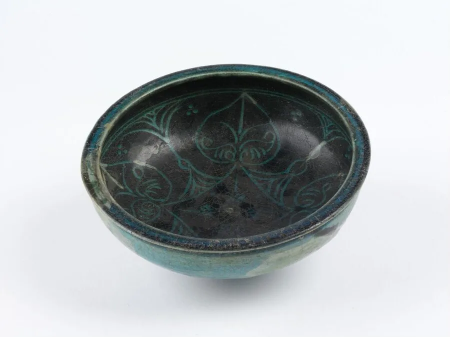Bowl — تصویر رکورد موزهٔ ویکتوریا و آلبرت