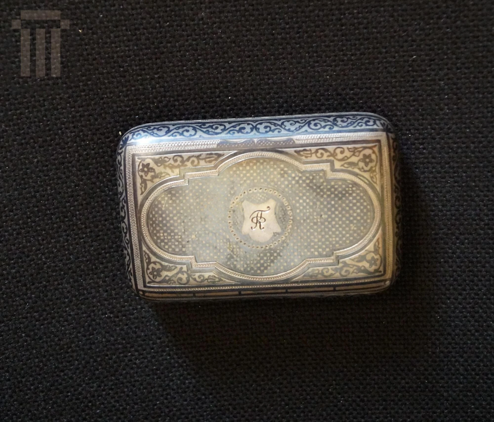 Tobacco case — تصویر رکورد یوروپیانا