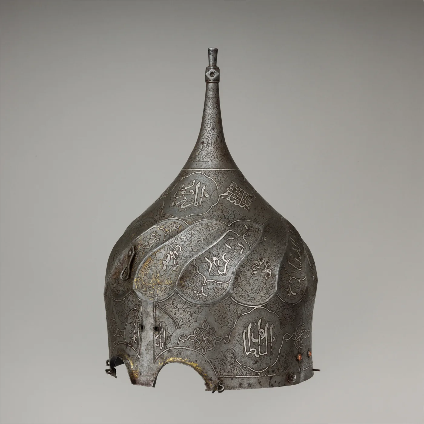 Turban Helmet — تصویر رکورد موزهٔ متروپولیتن (دسترسی آزاد)