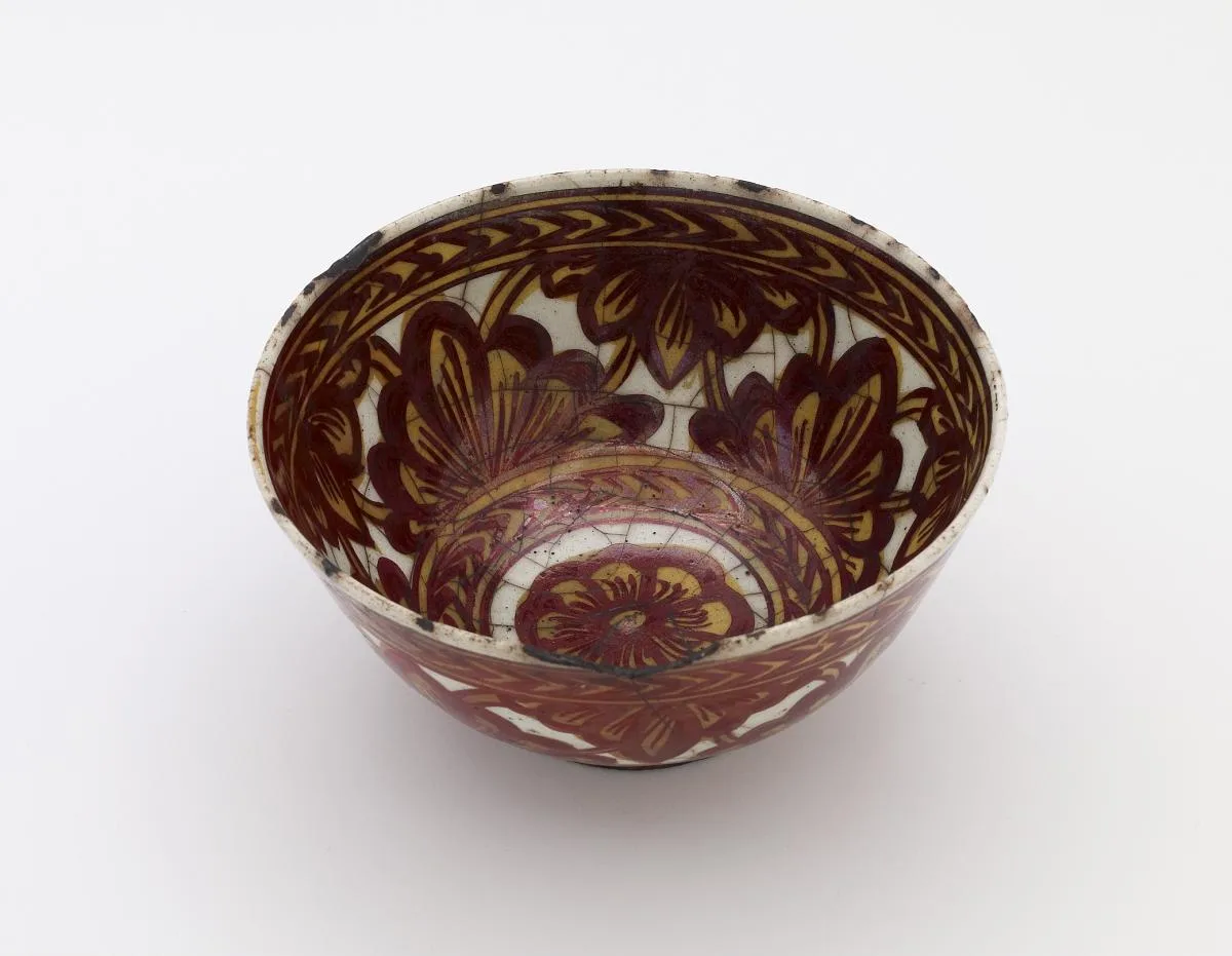Bowl — تصویر رکورد موزهٔ ملی هنر آسیایی اسمیتسونیان (دسترسی آزاد)