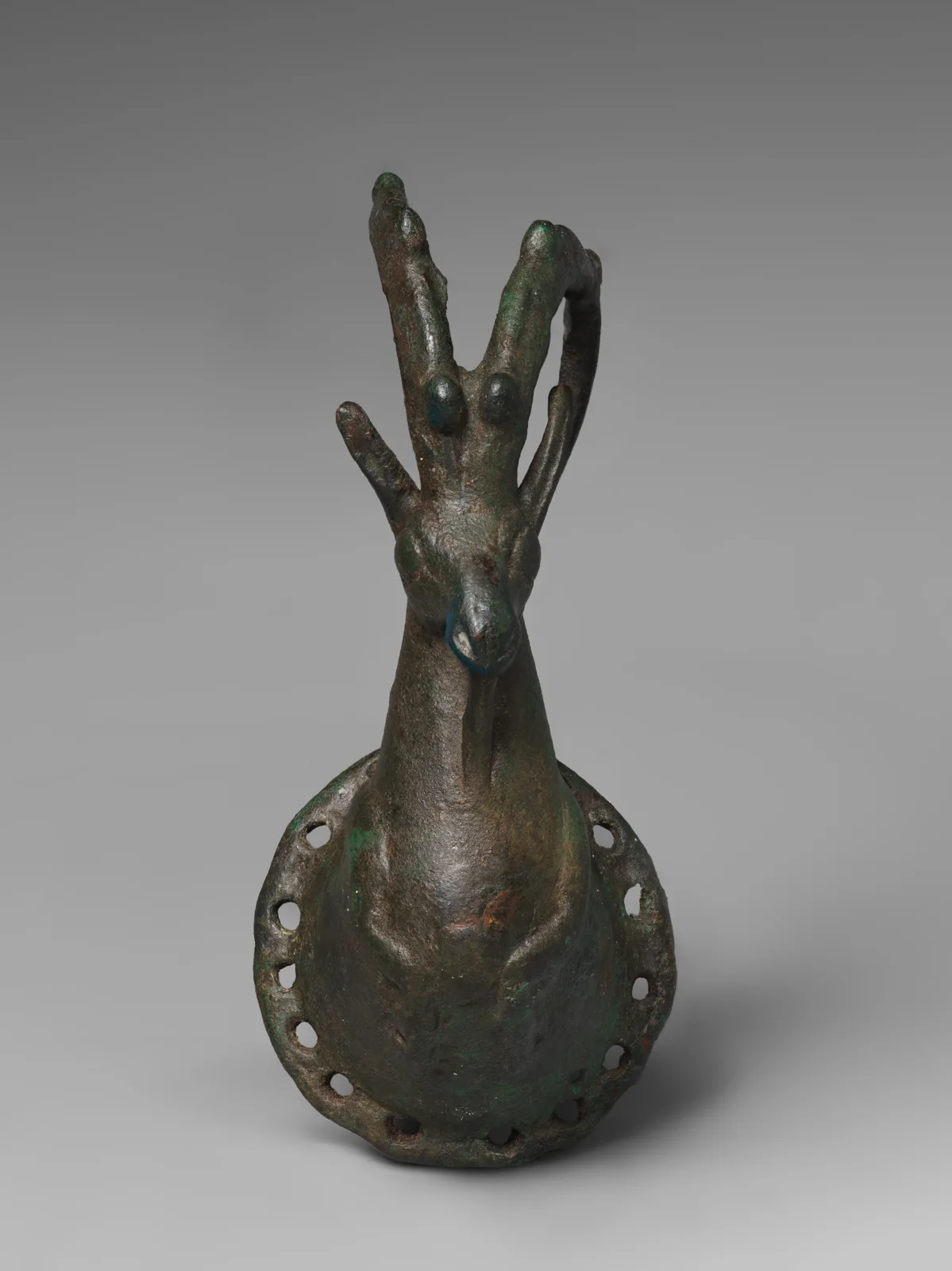 Forepart of an ibex — تصویر رکورد موزهٔ متروپولیتن (دسترسی آزاد)