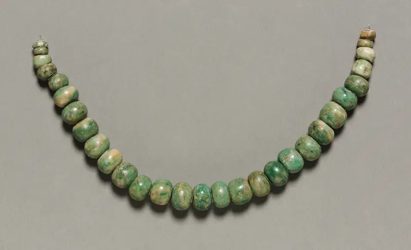 Necklace — تصویر رکورد موزهٔ هنر کلیولند (دسترسی آزاد)