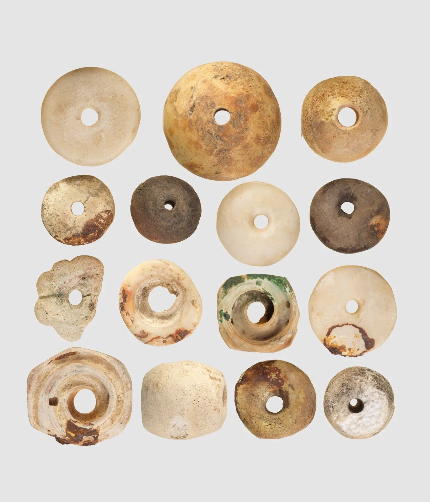 Beads — تصویر رکورد موزهٔ متروپولیتن (دسترسی آزاد)