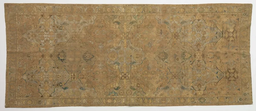 Carpet, so-called "Polonaise" — تصویر رکورد موزهٔ هنر کلیولند (دسترسی آزاد)