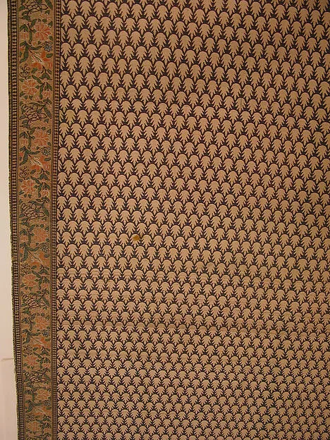 Sash — نمای تکمیلی ثبت‌شده در رکورد موزه
