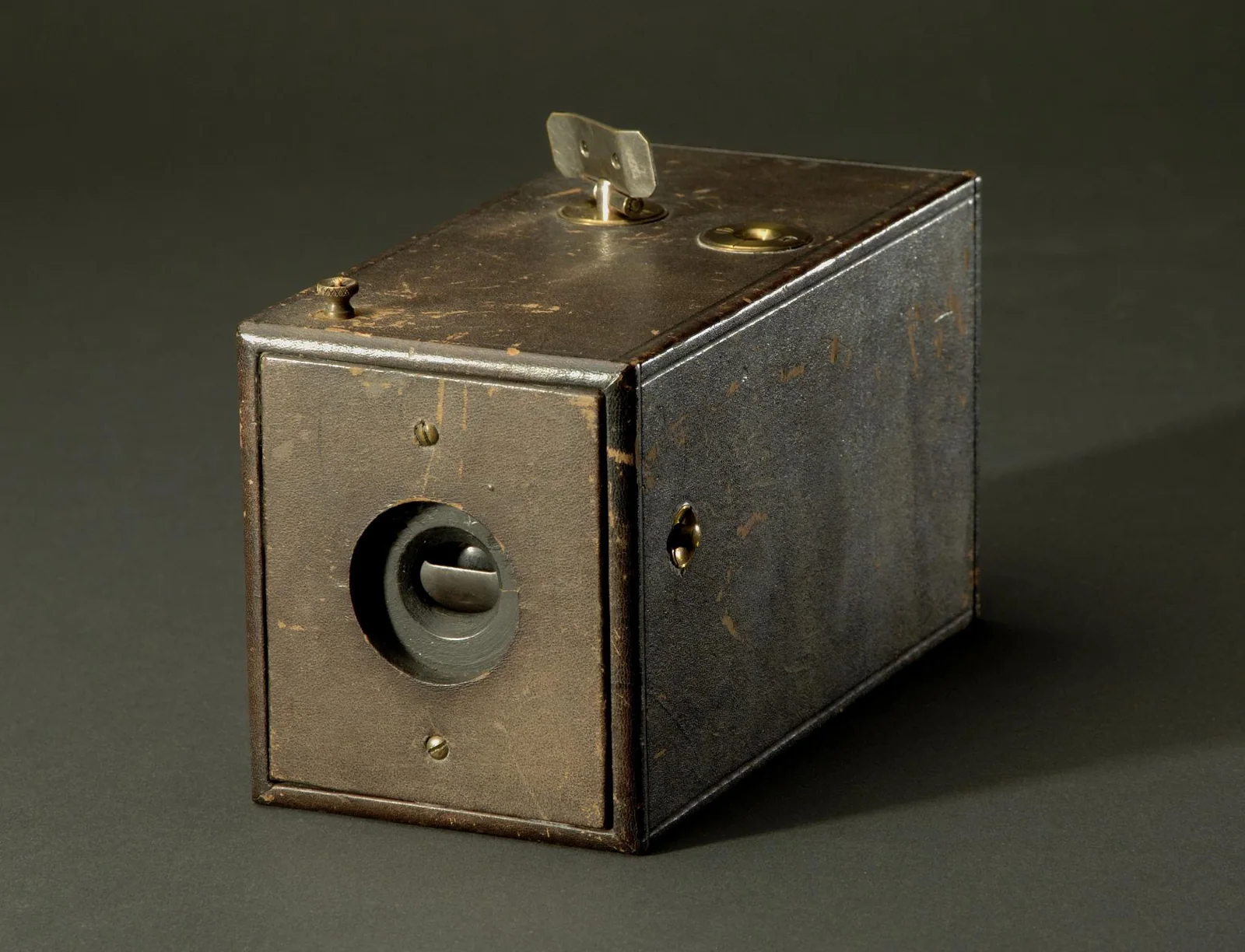 دوربین Original Kodak، شماره سریال 540 — عکس رکورد موزهٔ ملی تاریخ آمریکا (اسمیتسونیان)