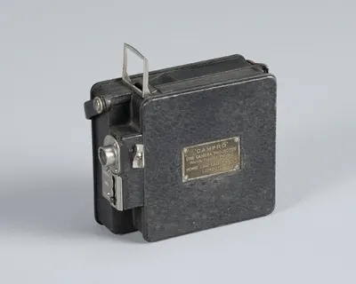 Projector - FILMCAMERA Campro LTD - GB — تصویر رکورد یوروپیانا