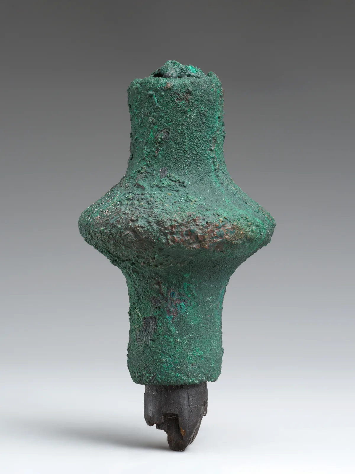 Mace head — تصویر رکورد موزهٔ متروپولیتن (دسترسی آزاد)