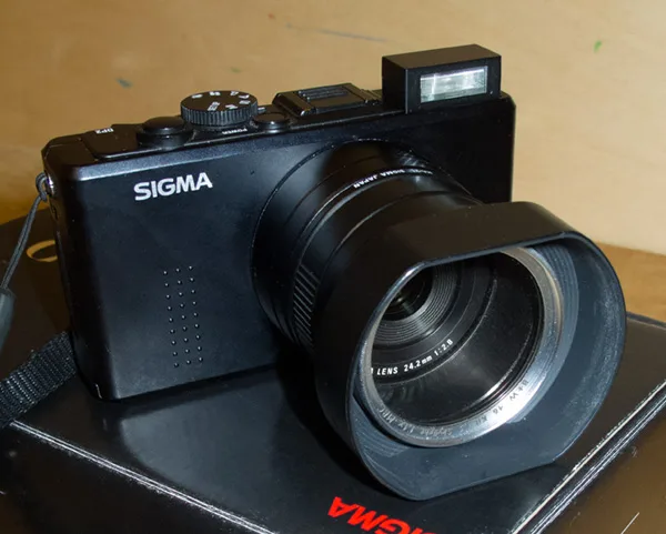 Sigma DP — تصویر رکورد ویکیداده