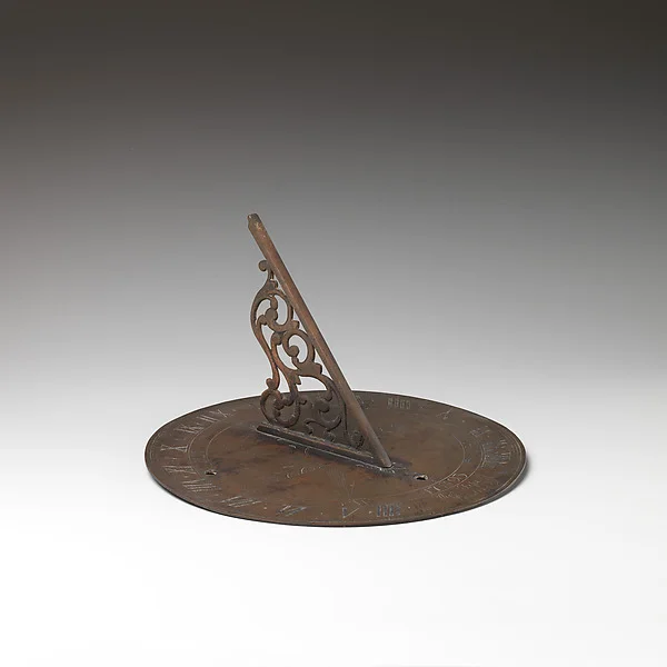 Stationary horizontal sundial — تصویر رکورد موزهٔ متروپولیتن (دسترسی آزاد)
