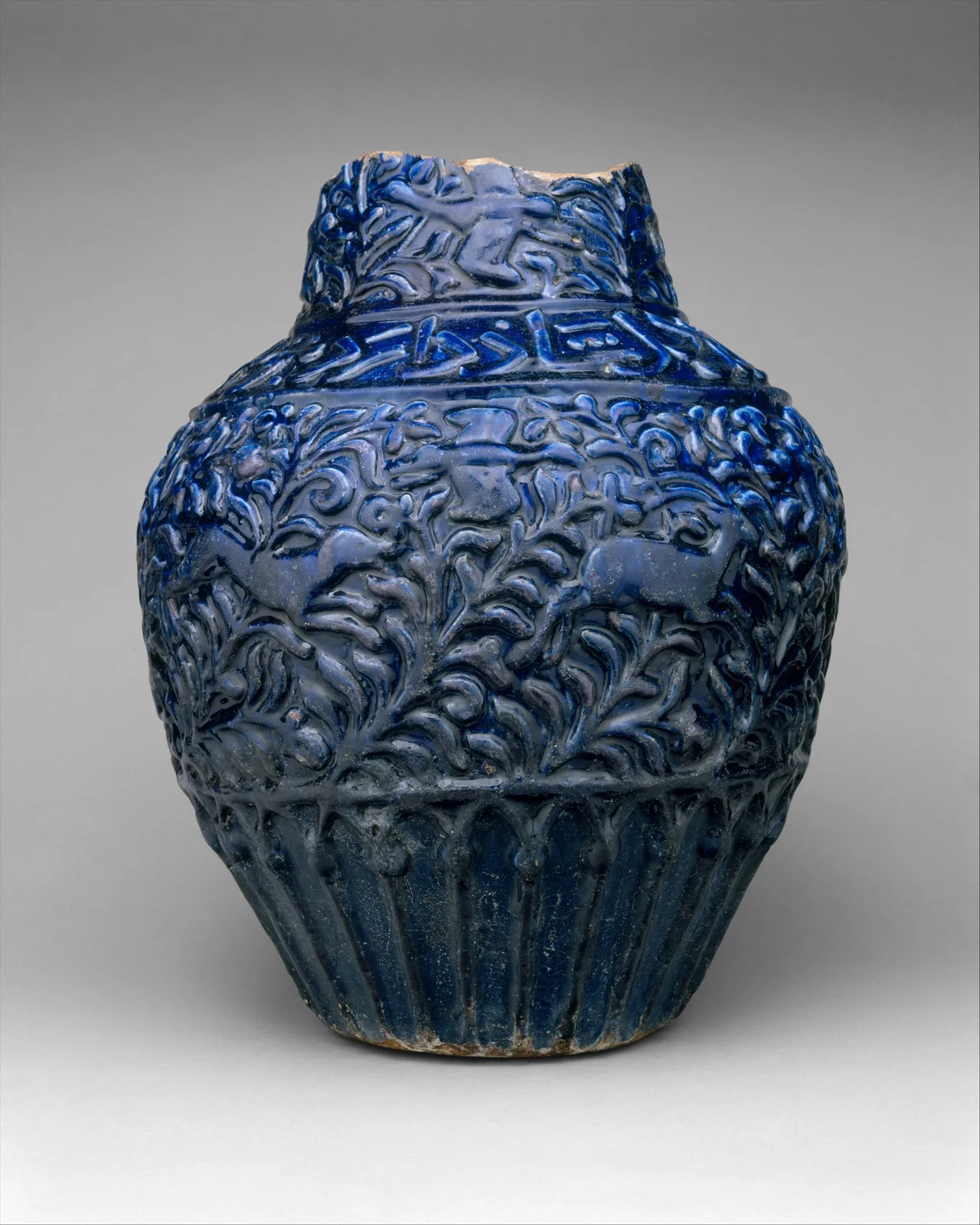 Large Jar — تصویر رکورد موزهٔ متروپولیتن (دسترسی آزاد)