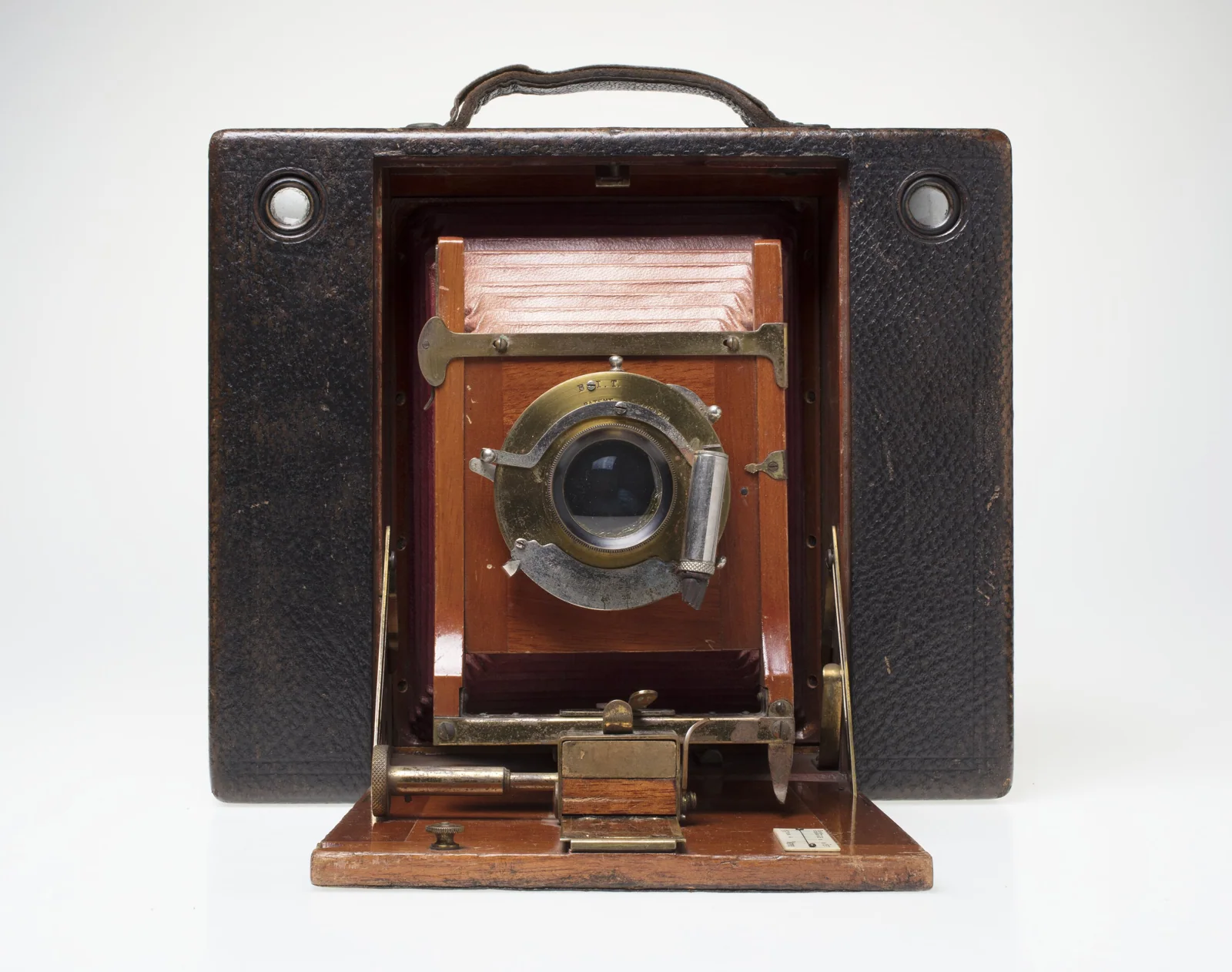 دوربین عکاسی - Eastman Kodak Co.، مدل No. 5 Cartridge Kodak، ایالات متحده آمریکا، حدود ۱۹۰۰ میلادی — عکس رکورد موزههای ویکتوریا (استرالیا)