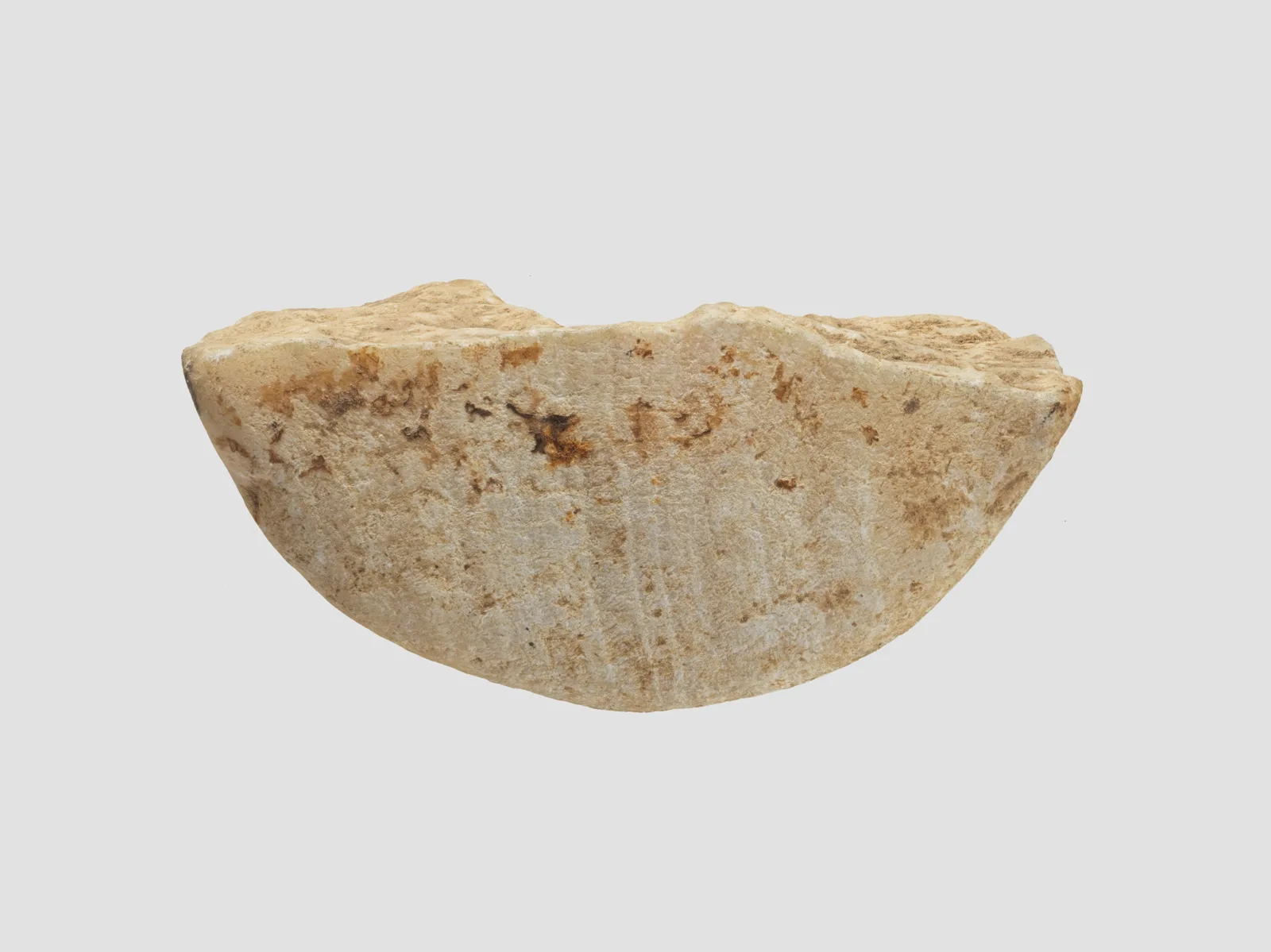 Spindle whorl — تصویر رکورد موزهٔ متروپولیتن (دسترسی آزاد)