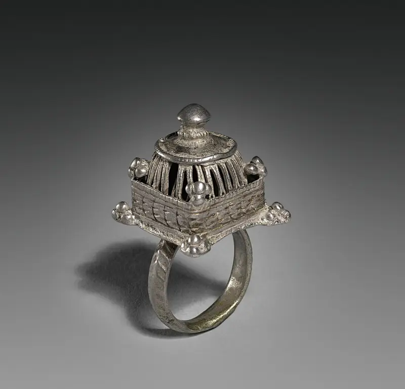 Ring — تصویر رکورد موزهٔ هنر کلیولند (دسترسی آزاد)