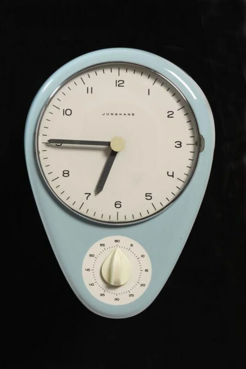 Kitchen wall clock — تصویر رکورد موزهٔ ویکتوریا و آلبرت