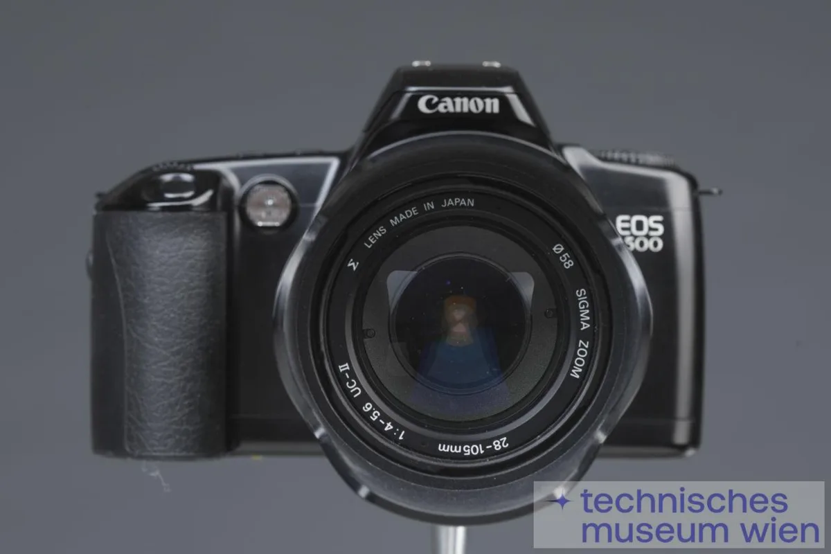 Spiegelreflexkamera Canon EOS 500 — تصویر رکورد یوروپیانا