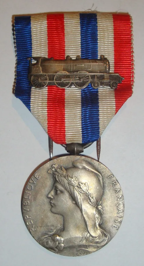 Honour medal of railroads — تصویر رکورد ویکی‌داده