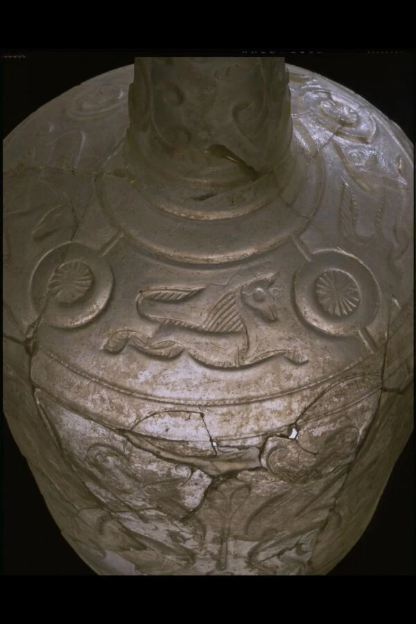 نمای تکمیلیِ همان اثر — شمارهٔ اموال C.20-1965