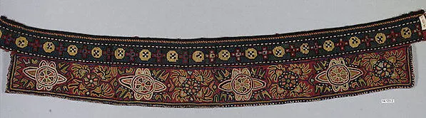 Headdress — تصویر رکورد موزهٔ متروپولیتن (دسترسی آزاد)