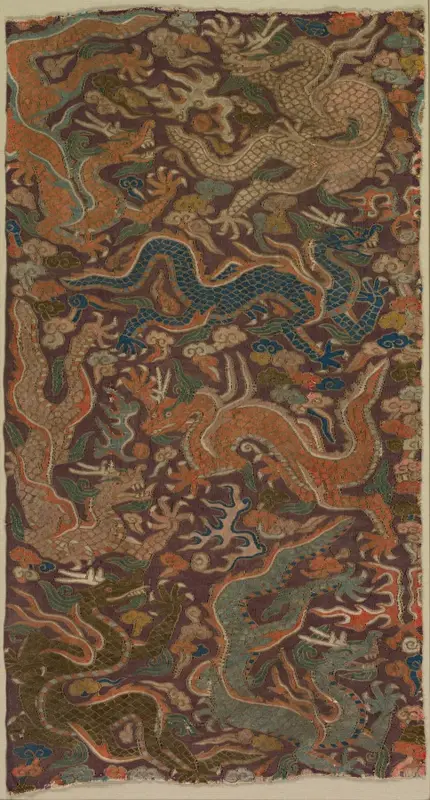 Dragons Chasing Flaming Pearls — تصویر رکورد موزهٔ هنر کلیولند (دسترسی آزاد)