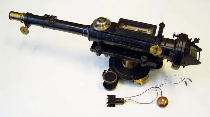 Astrolabe system Claude and DriAstr — تصویر رکورد یوروپیانا