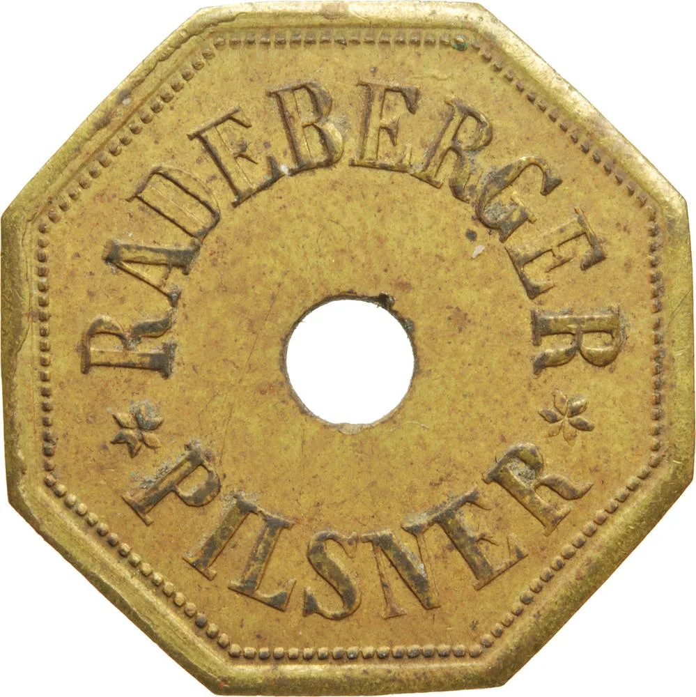 Dresden - Biermarke für Radeberger Pilsner im Kurhaus Klotzsche — تصویر رکورد یوروپیانا