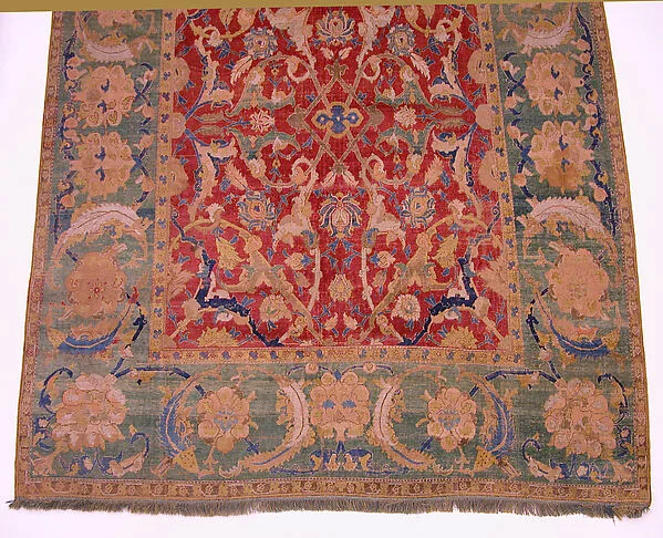 Polonaise Carpet — نمای تکمیلی ثبتشده در رکورد موزه