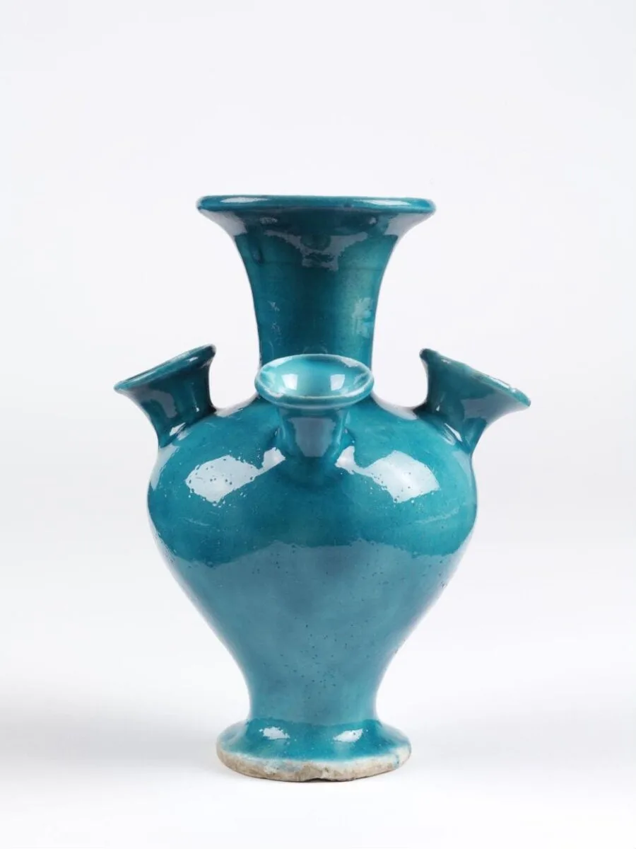 Multi-necked vase — تصویر رکورد موزهٔ ویکتوریا و آلبرت