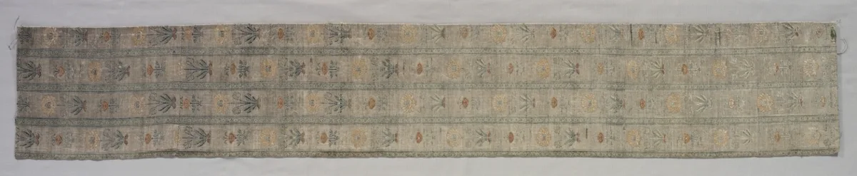 Surround for Turkish Silk Cushion Cover — تصویر رکورد موزهٔ هنر کلیولند (دسترسی آزاد)