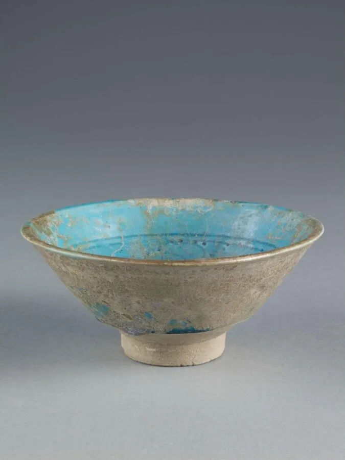 Bowl — تصویر رکورد موزهٔ ویکتوریا و آلبرت